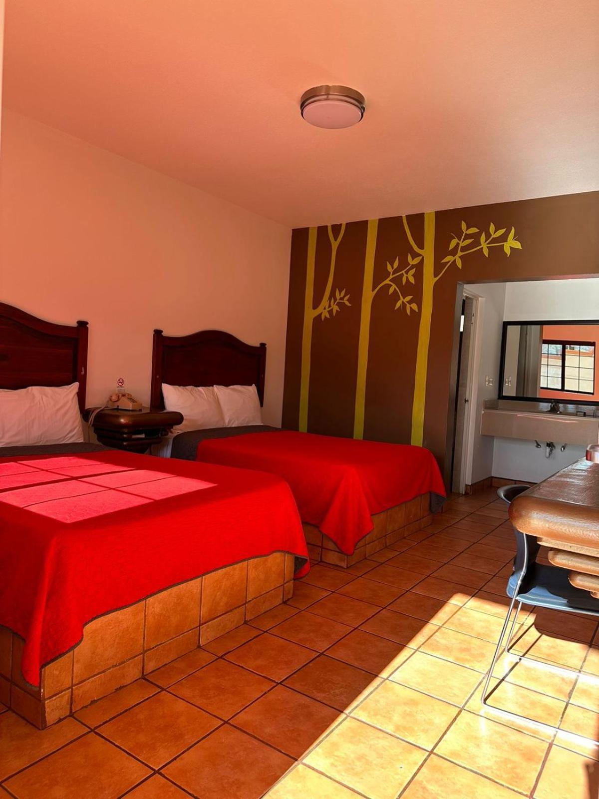 Hotel Colonial De Nogales Nogales  Екстер'єр фото
