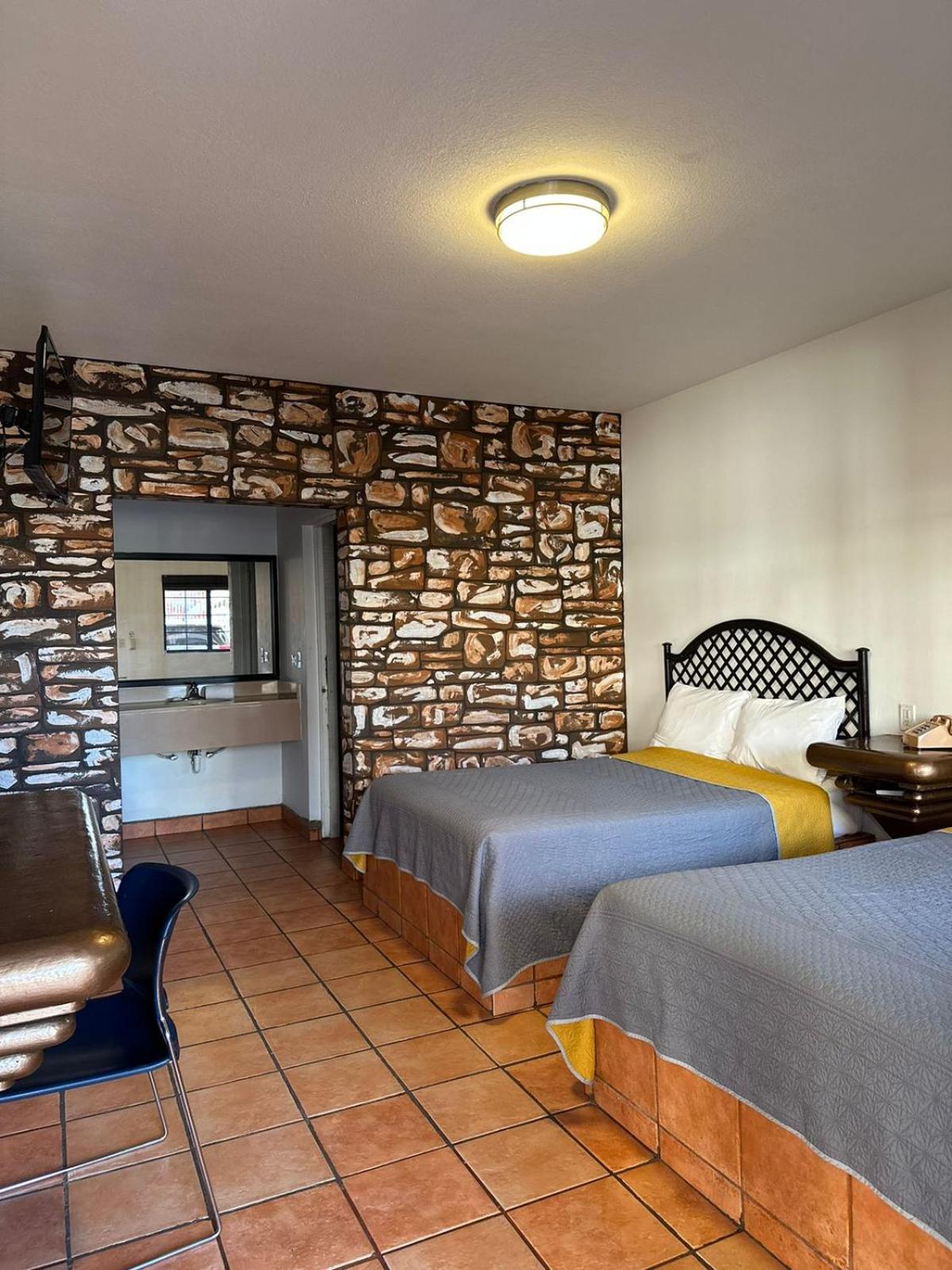 Hotel Colonial De Nogales Nogales  Екстер'єр фото