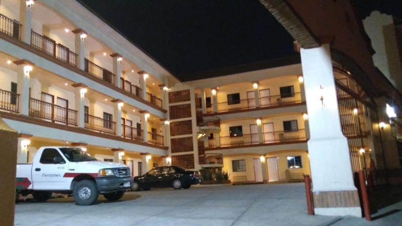 Hotel Colonial De Nogales Nogales  Екстер'єр фото