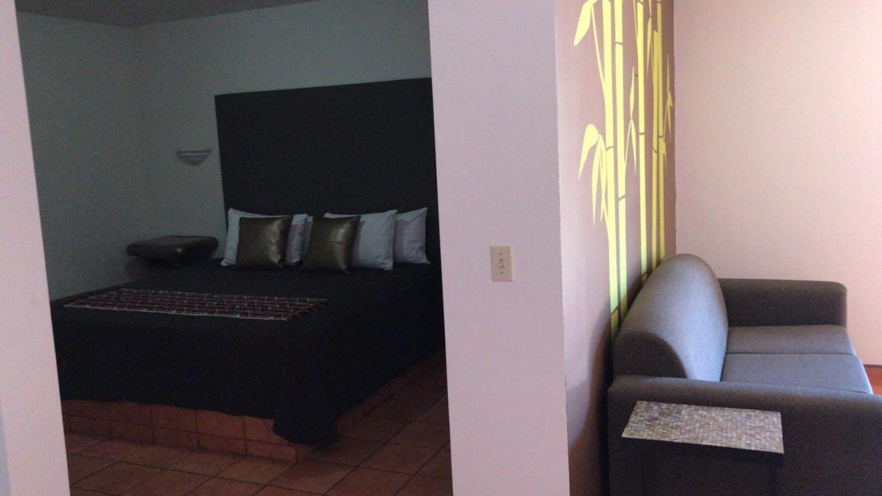 Hotel Colonial De Nogales Nogales  Екстер'єр фото
