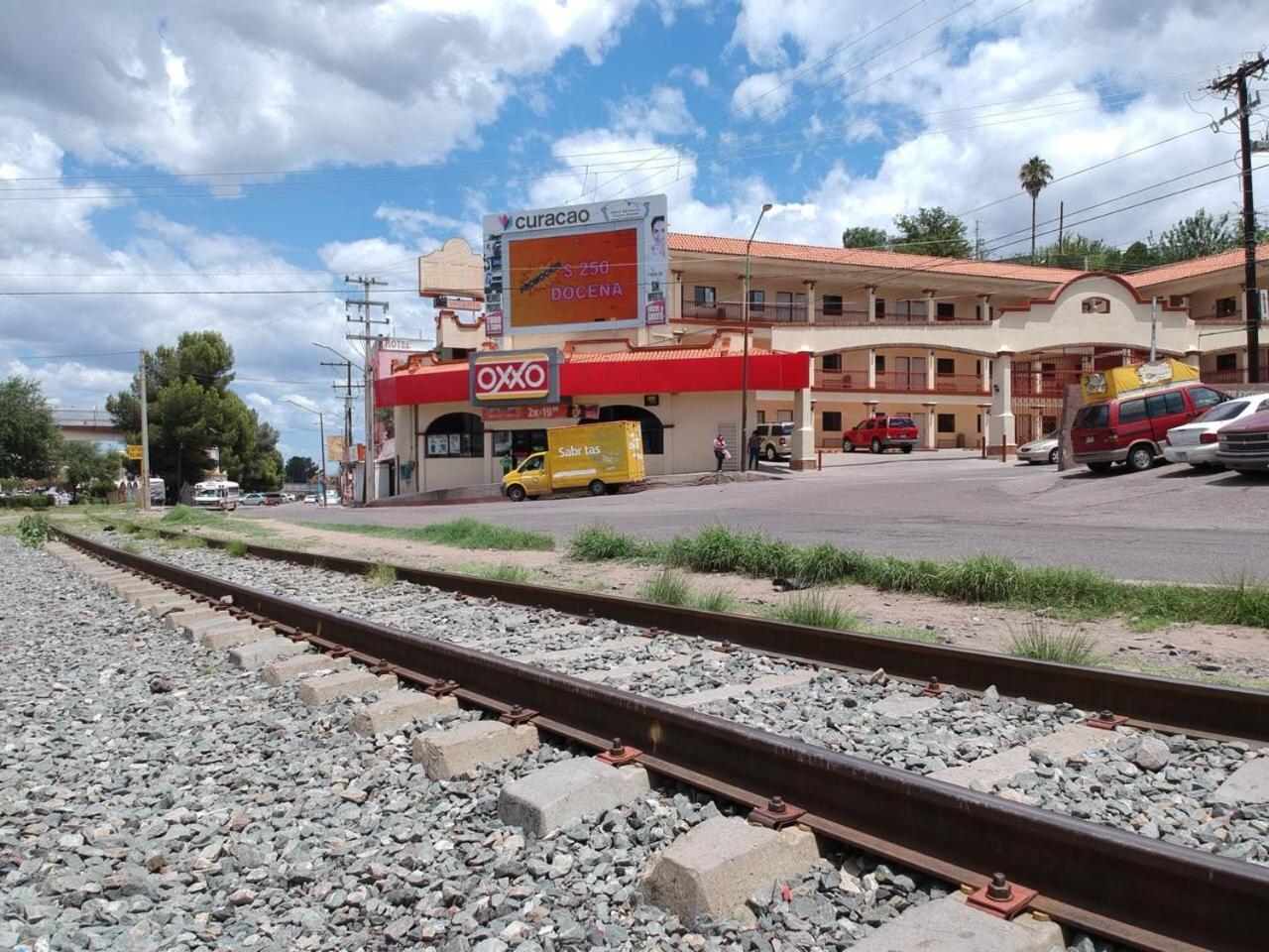 Hotel Colonial De Nogales Nogales  Екстер'єр фото